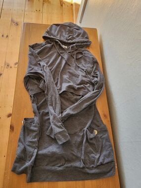 Women's Breastfeeding/pumping Gray Hooded Sweatshirt